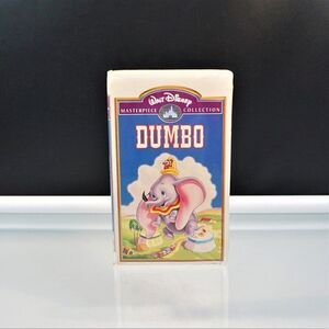 Dumbo VHS Tape Clamshell Walt Disney Masterpiece Collection # 024